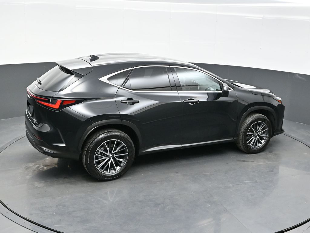2022 Lexus NX 350 photo 36