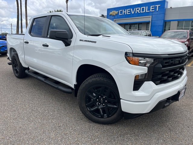 2026 Chevrolet Silverado 1500 Custom's photo