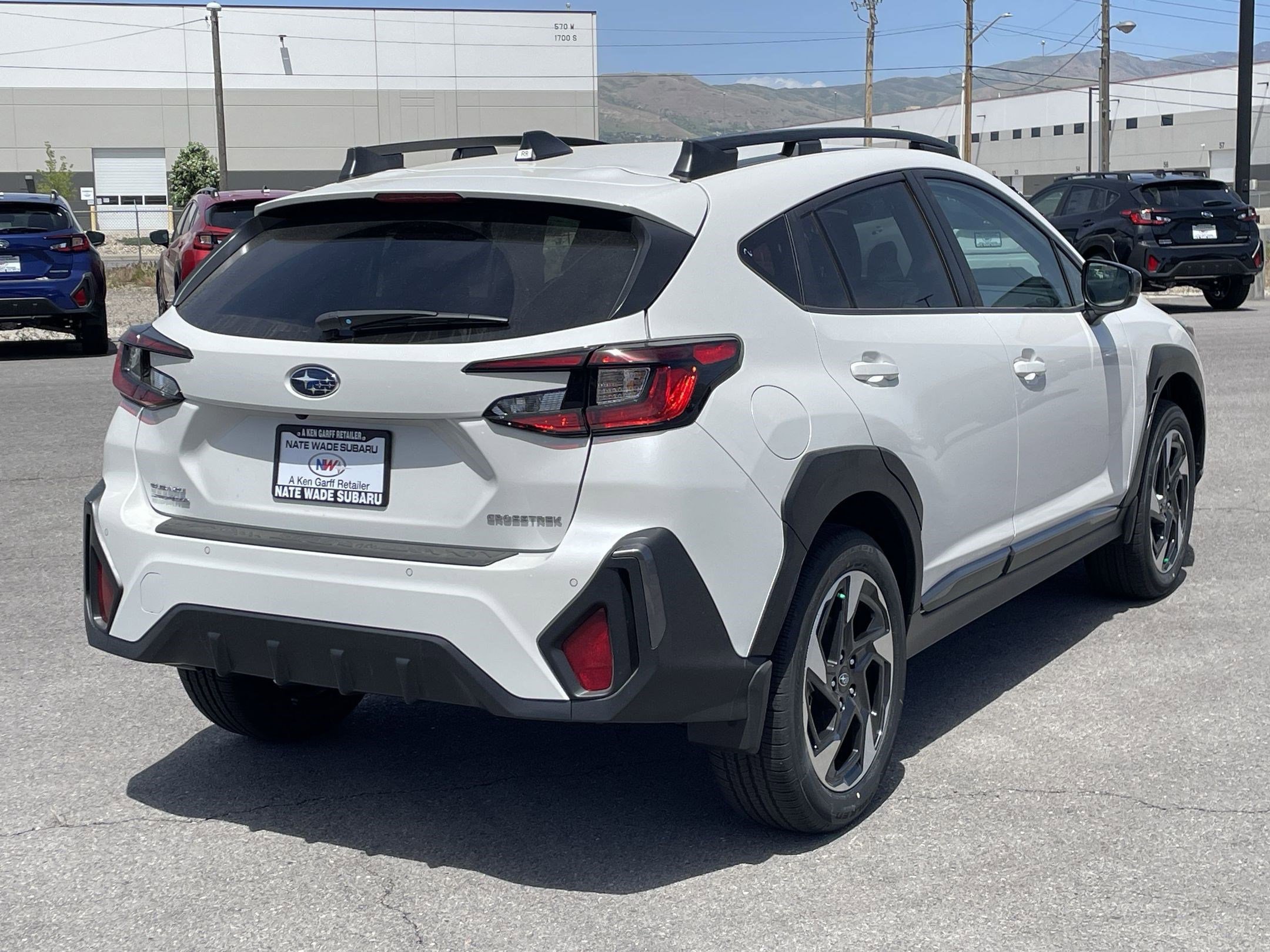 2025 Subaru Crosstrek Limited photo 2