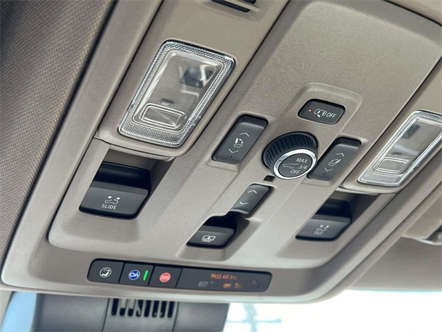 2025 Gmc Yukon Denali photo 33