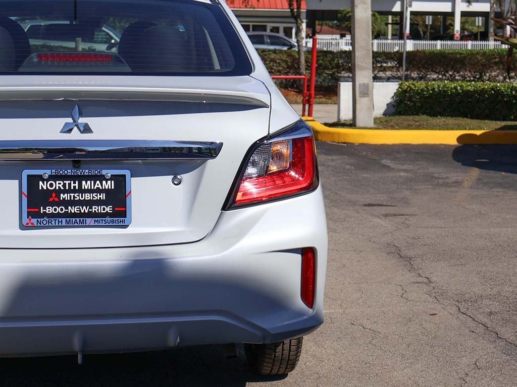 2024 Mitsubishi Mirage G4 ES LE Black Edition photo 13