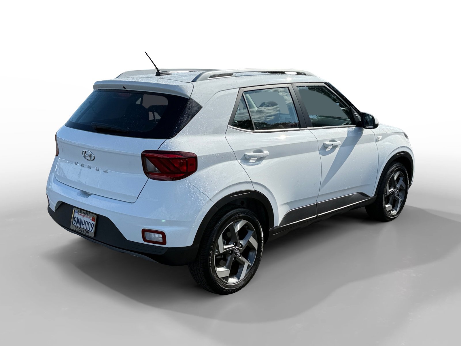 2024 Hyundai Venue SEL photo 4