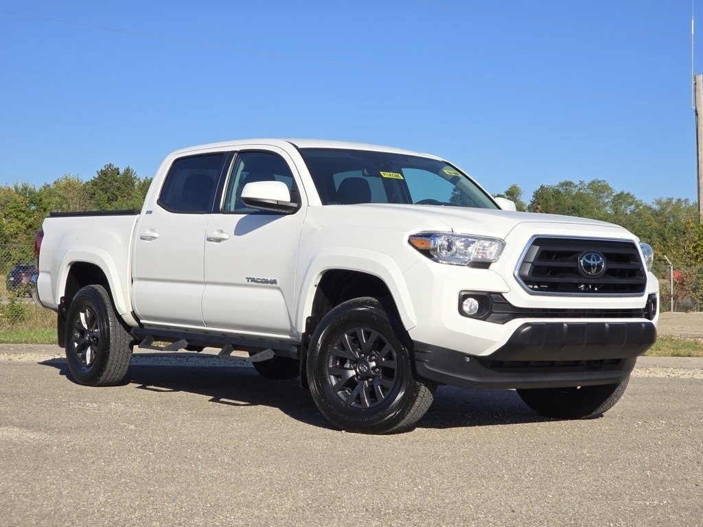 2023 Toyota Tacoma SR5 photo 2
