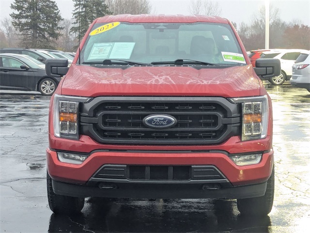 2023 Ford F-150 XLT photo 3