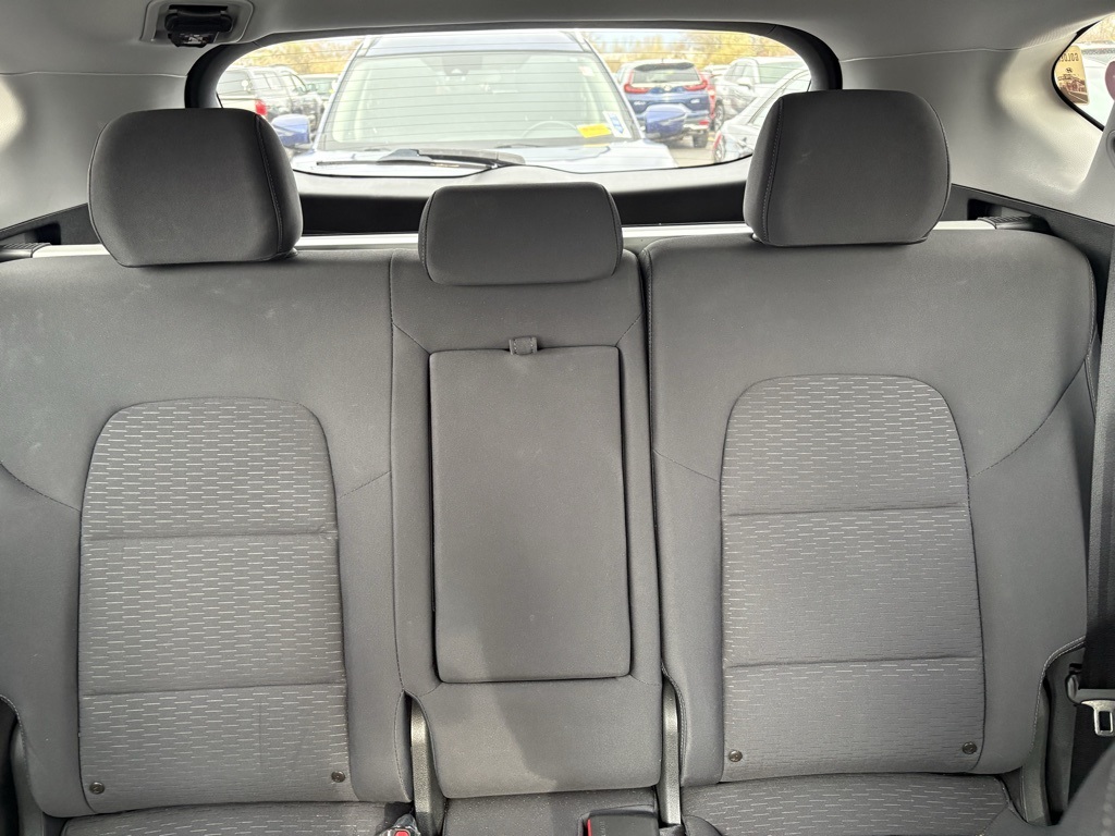 2020 Hyundai Tucson SE photo 2