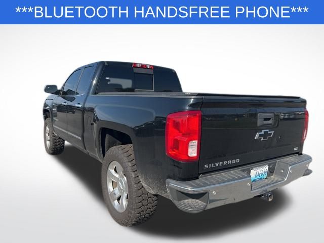 2018 Chevrolet Silverado 1500 LTZ photo 3