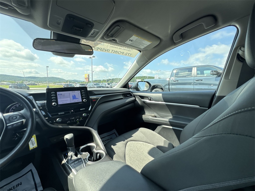 2024 Toyota Camry LE photo 11