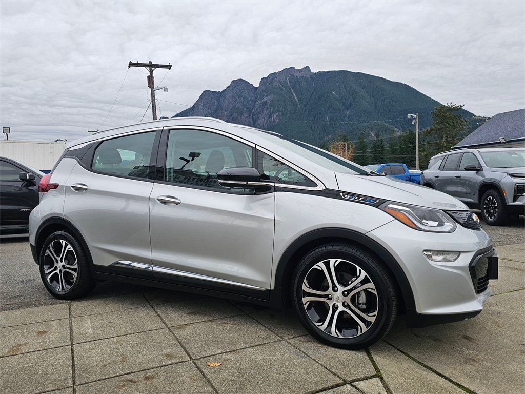 2021 Chevrolet Bolt EV Premier photo 2