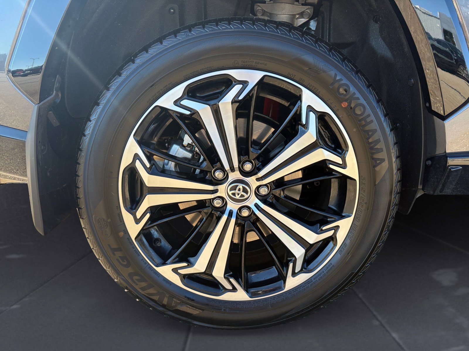 2025 Toyota RAV4 Prime XSE Premium photo 41