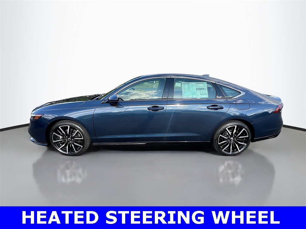 2025 Honda Accord Hybrid Touring photo 3