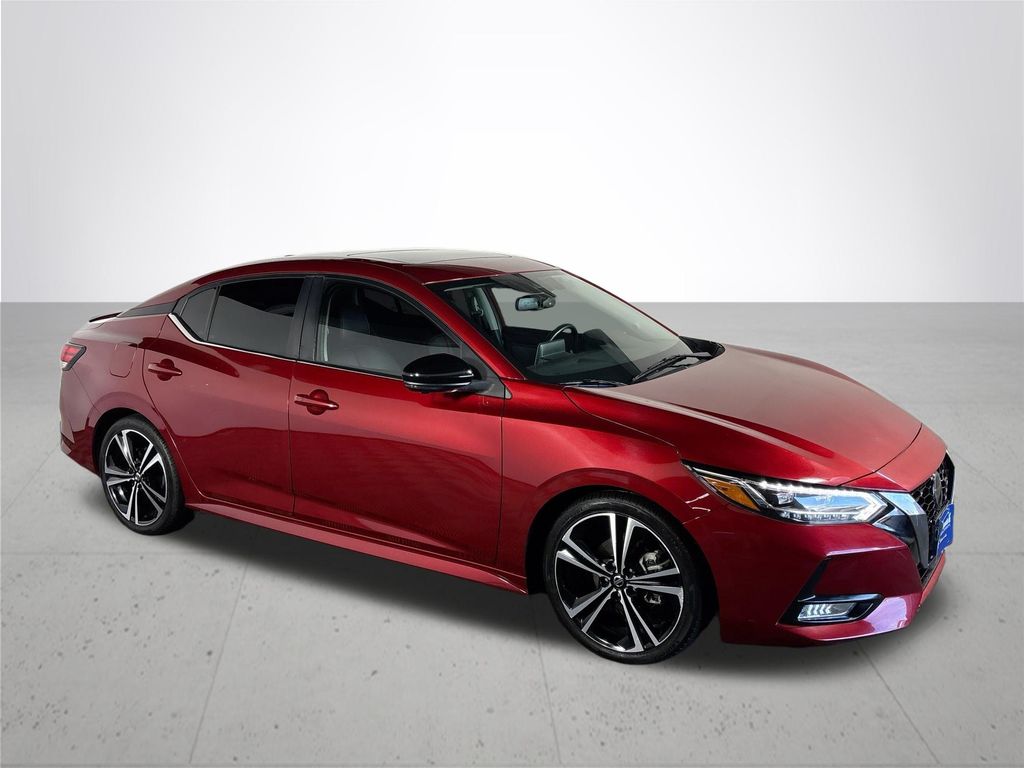2021 Nissan Sentra SR photo 4