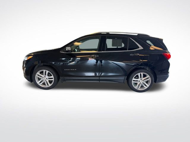 Used 2020 Chevrolet Equinox Premier with VIN 2GNAXYEX3L6131852 for sale in Merrill, WI