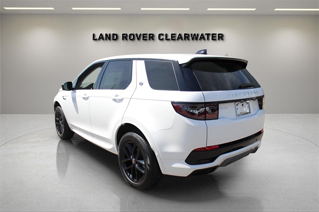 2025 Land Rover Discovery Sport S photo 2