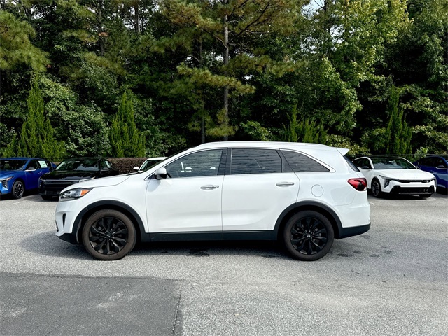 2020 Kia Sorento EX photo 2