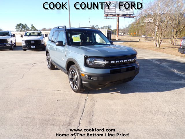 2024 Ford Bronco Sport Outer Banks's photo