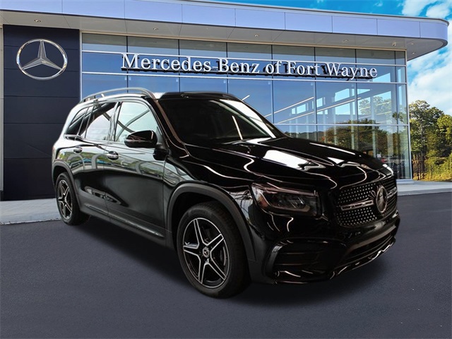 2024 Mercedes-Benz GLB Base's photo