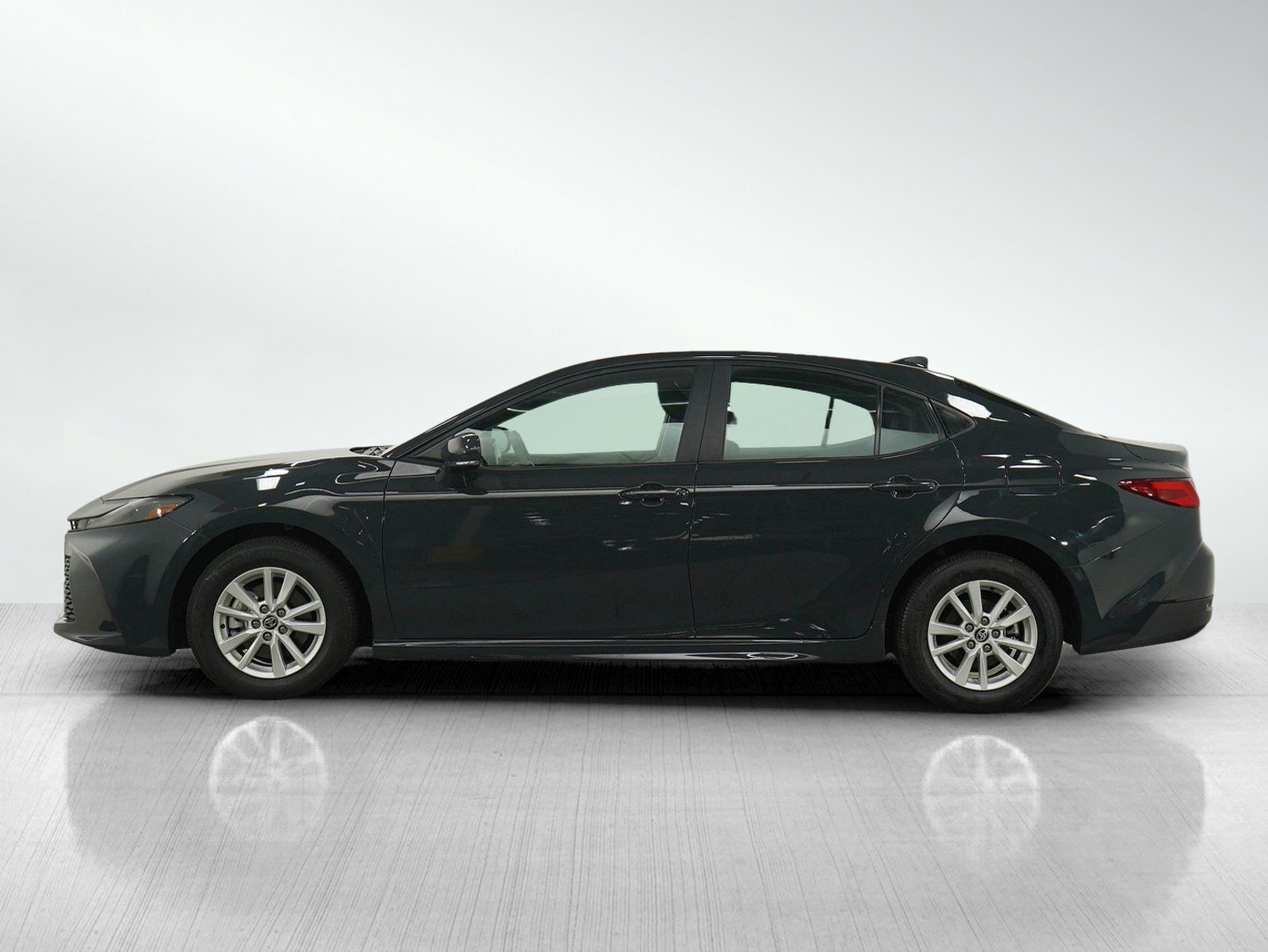 Used 2025 Toyota Camry LE with VIN 4T1DBADK1SU004496 for sale in Bloomington, Minnesota