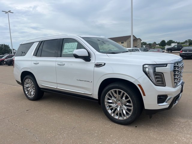 2025 Gmc Yukon Denali photo 2