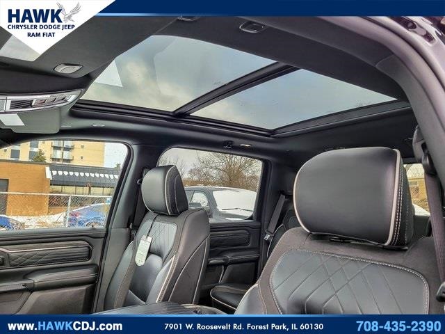 2025 RAM 1500 - Image 10