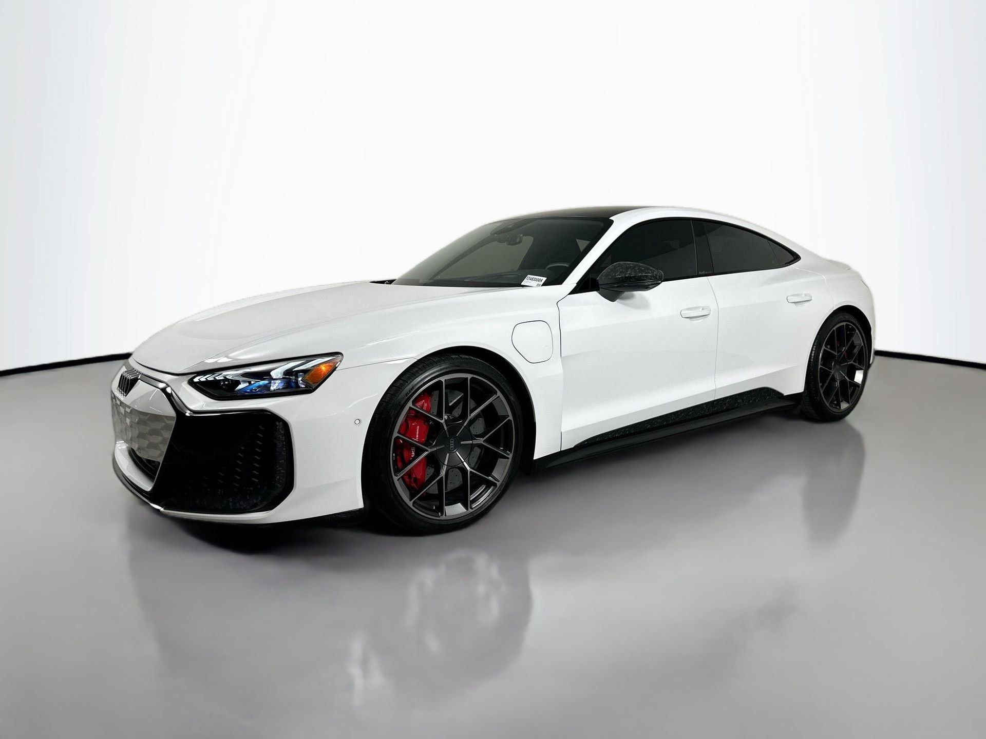 2025 Audi RS e-tron GT Performance Base's photo