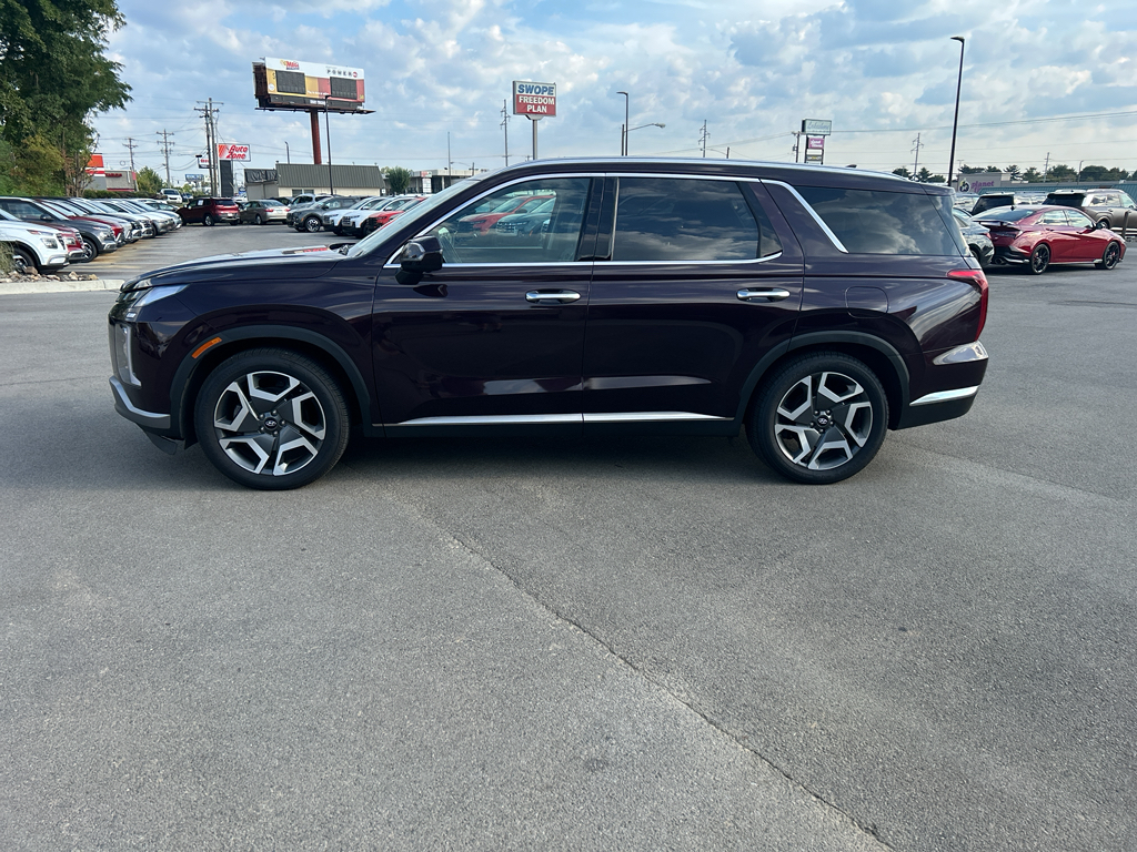 2023 Hyundai Palisade Limited photo 2