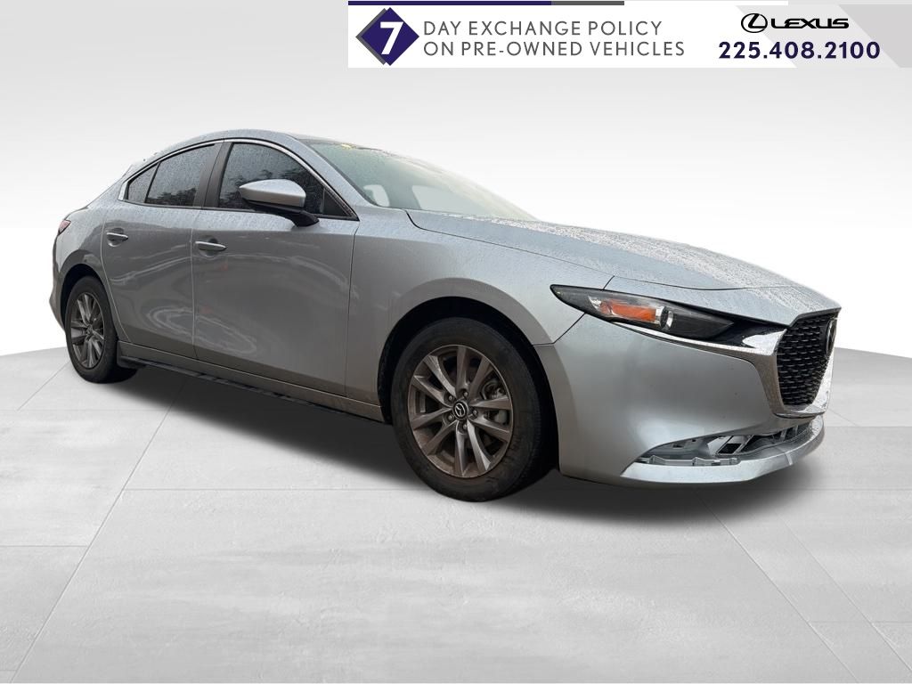 2021 Mazda Mazda3 Base's photo