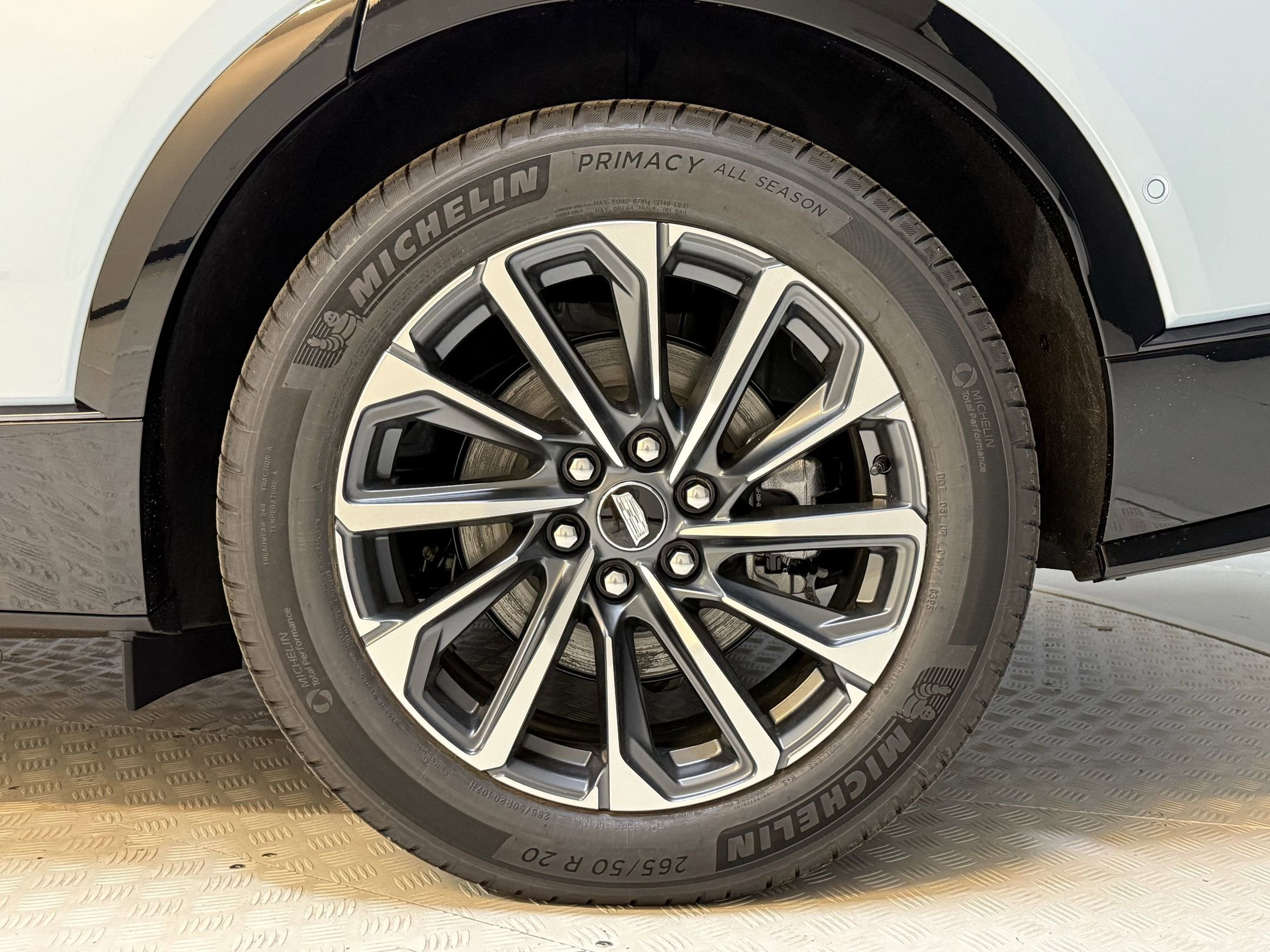 2025 Cadillac Lyriq Sport photo 12