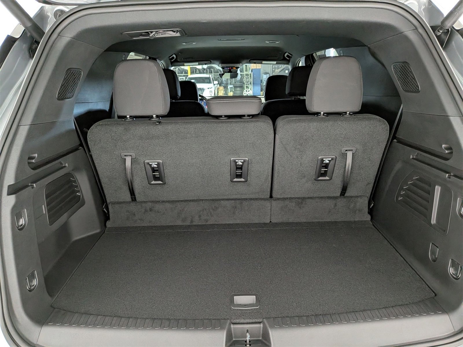 2026 Chevrolet Traverse photo 30