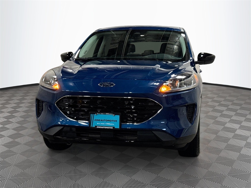 2022 Ford Escape SE's photo