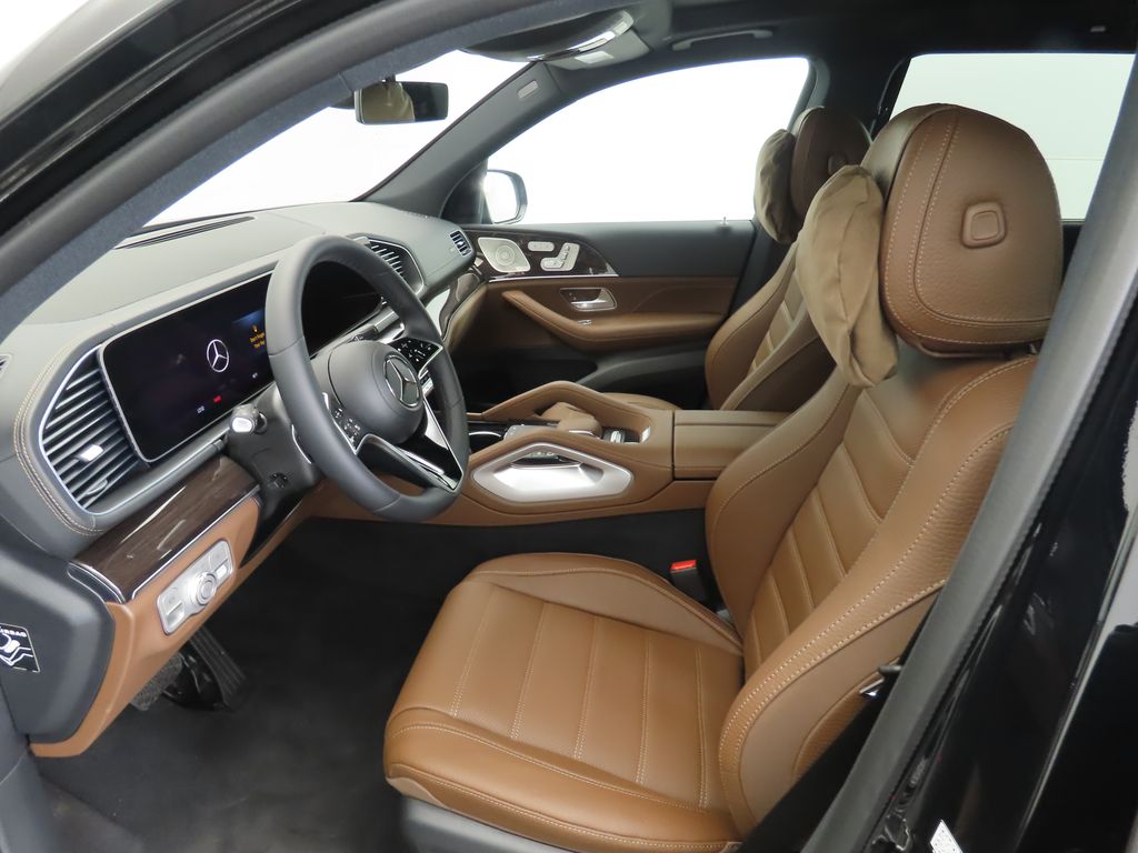 2025 Mercedes Benz GLS 450 4MATIC photo 19