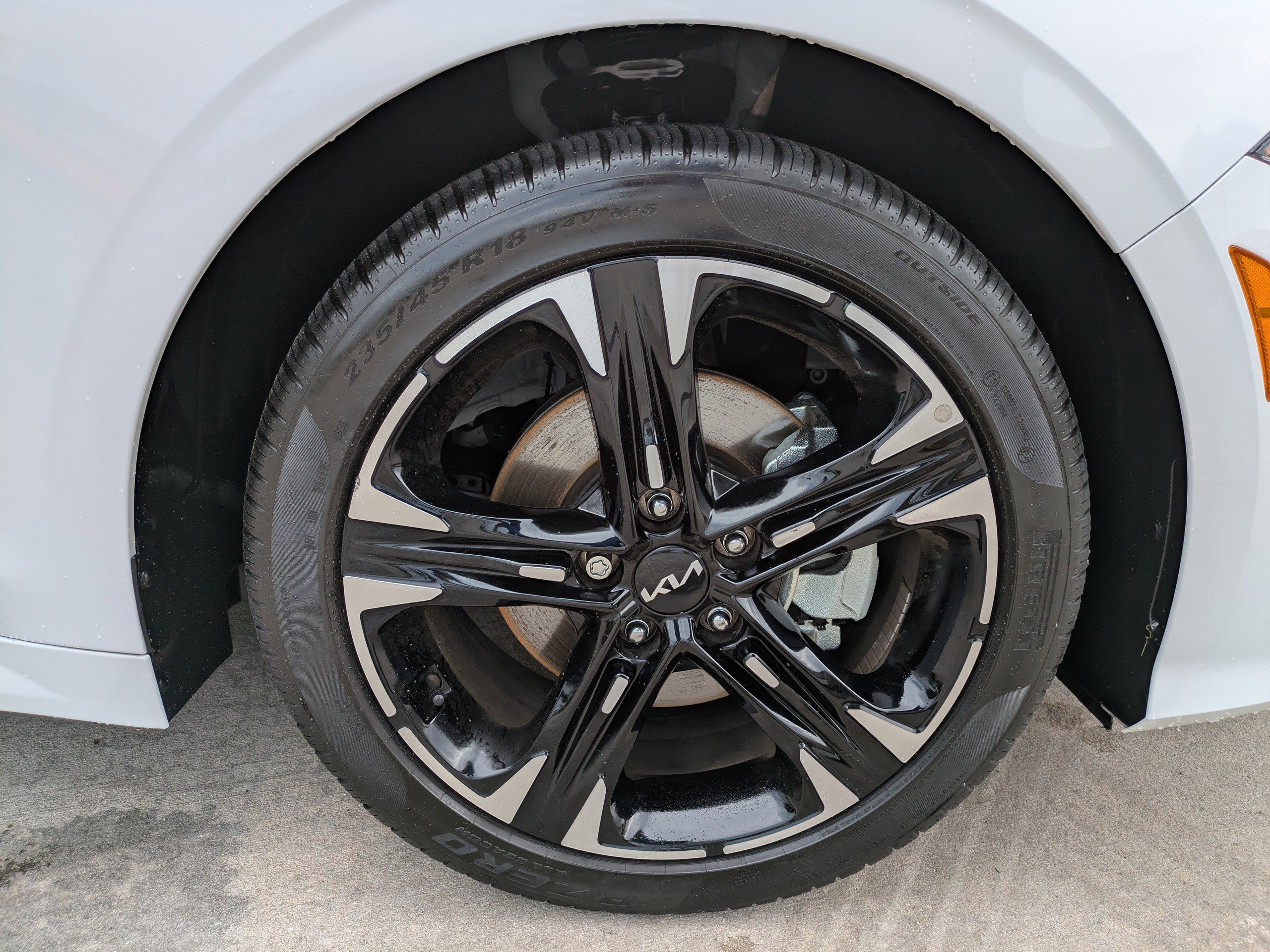 2023 Kia K5 GT-Line photo 8