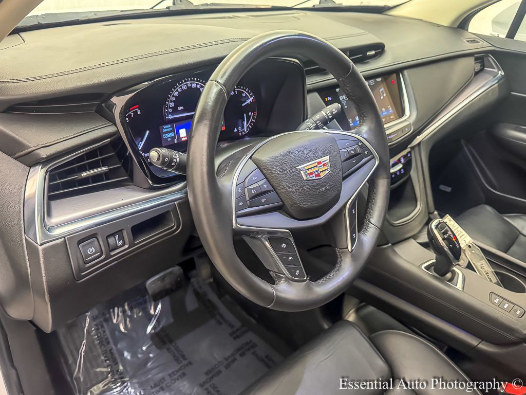 2017 CADILLAC XT5 - Image 11