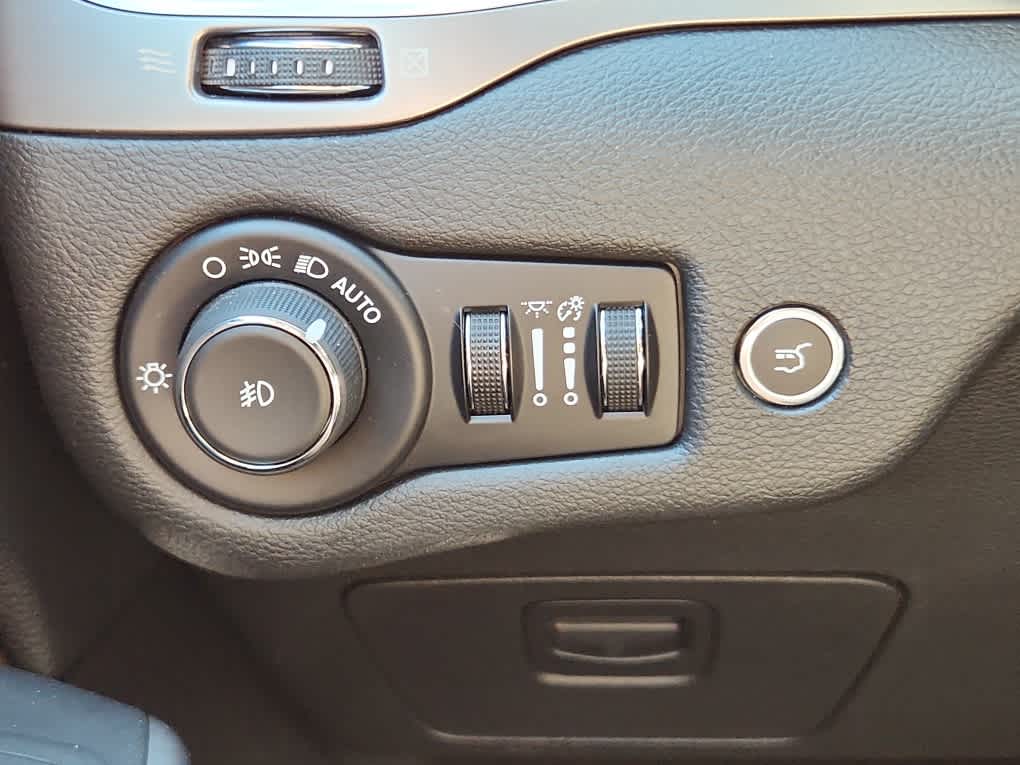 2019 Jeep Cherokee Latitude photo 15