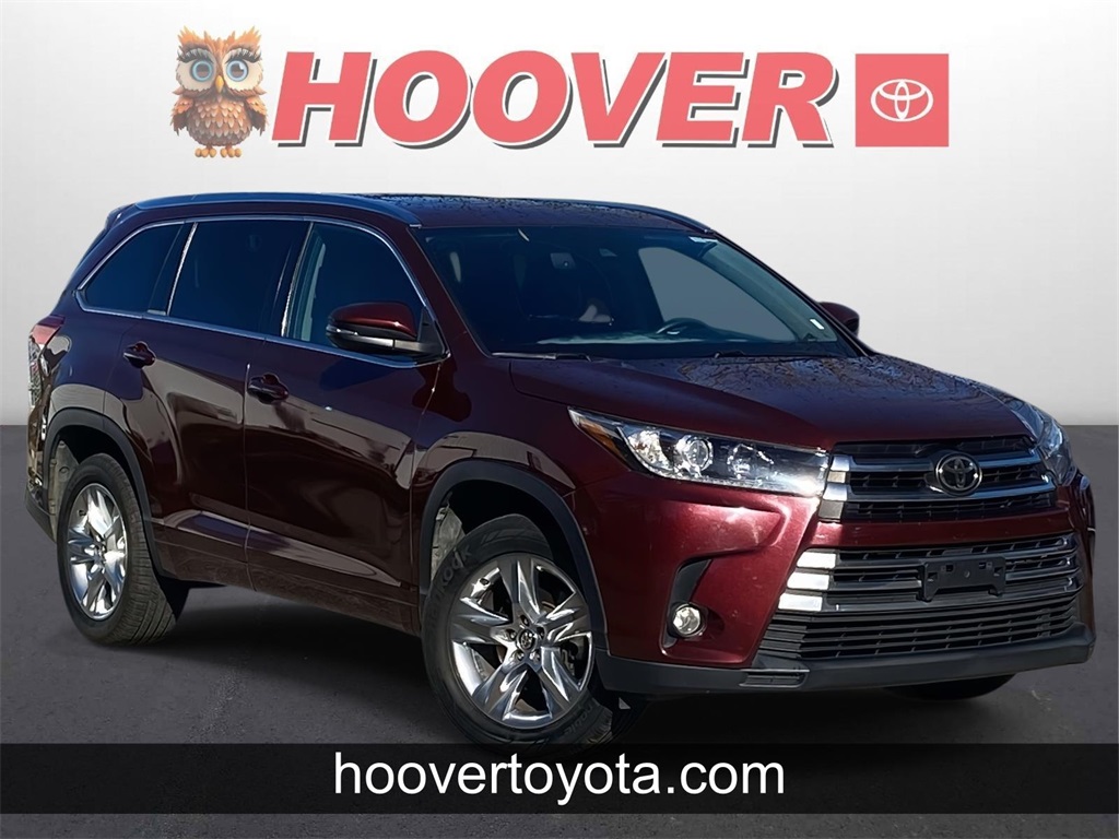 2017 Toyota Highlander Limited's photo