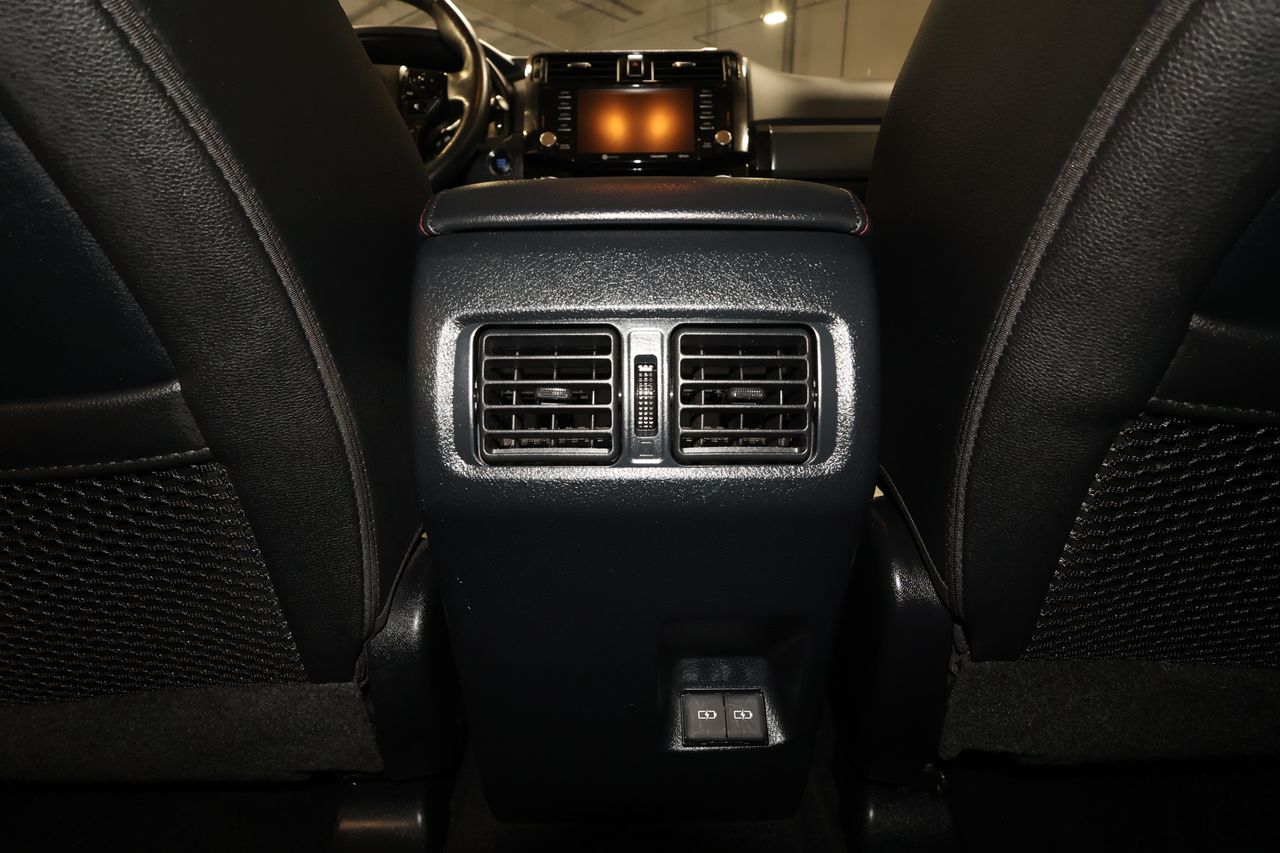 2024 Toyota 4Runner TRD Off-Road Premium photo 29