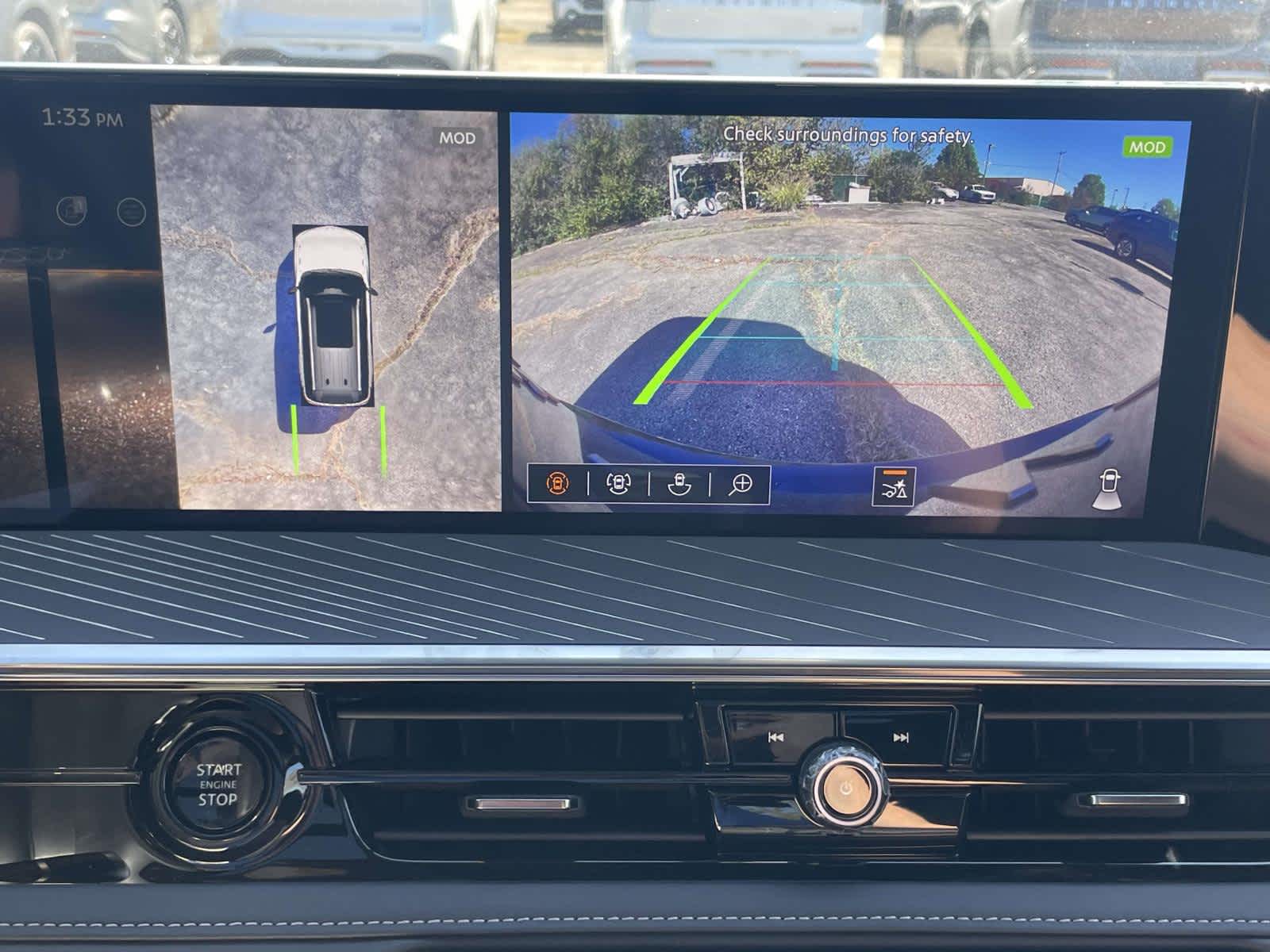 2026 Infiniti QX80 photo 24