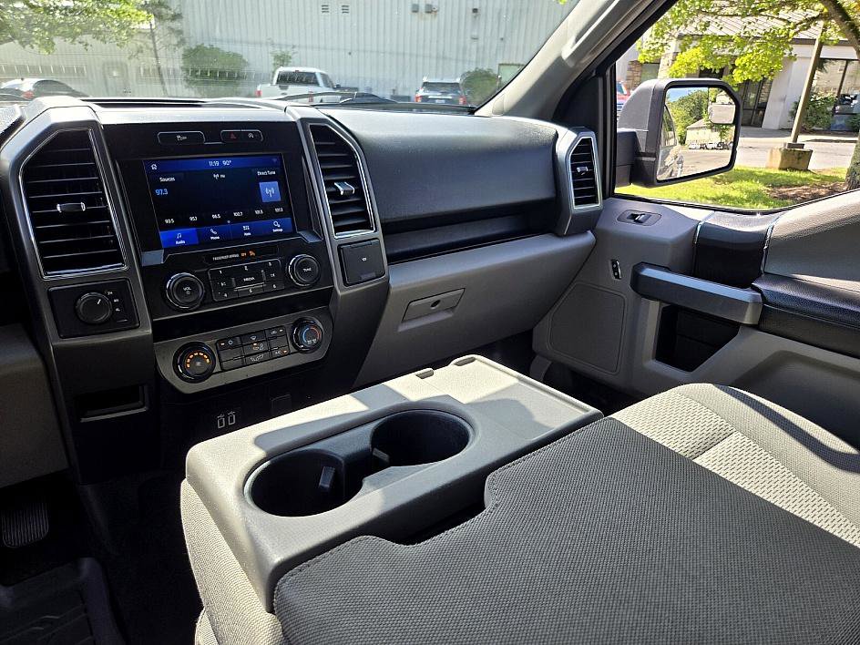 2020 Ford F-150 XLT photo 18