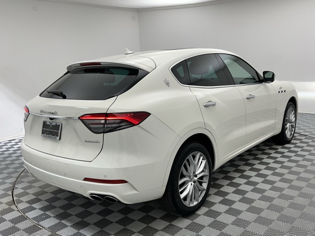 2022 Maserati Levante GT photo 6