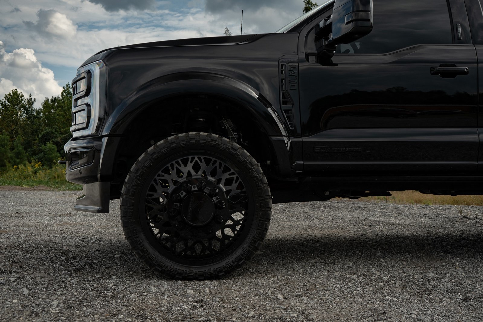 2024 Ford F-450 photo 9