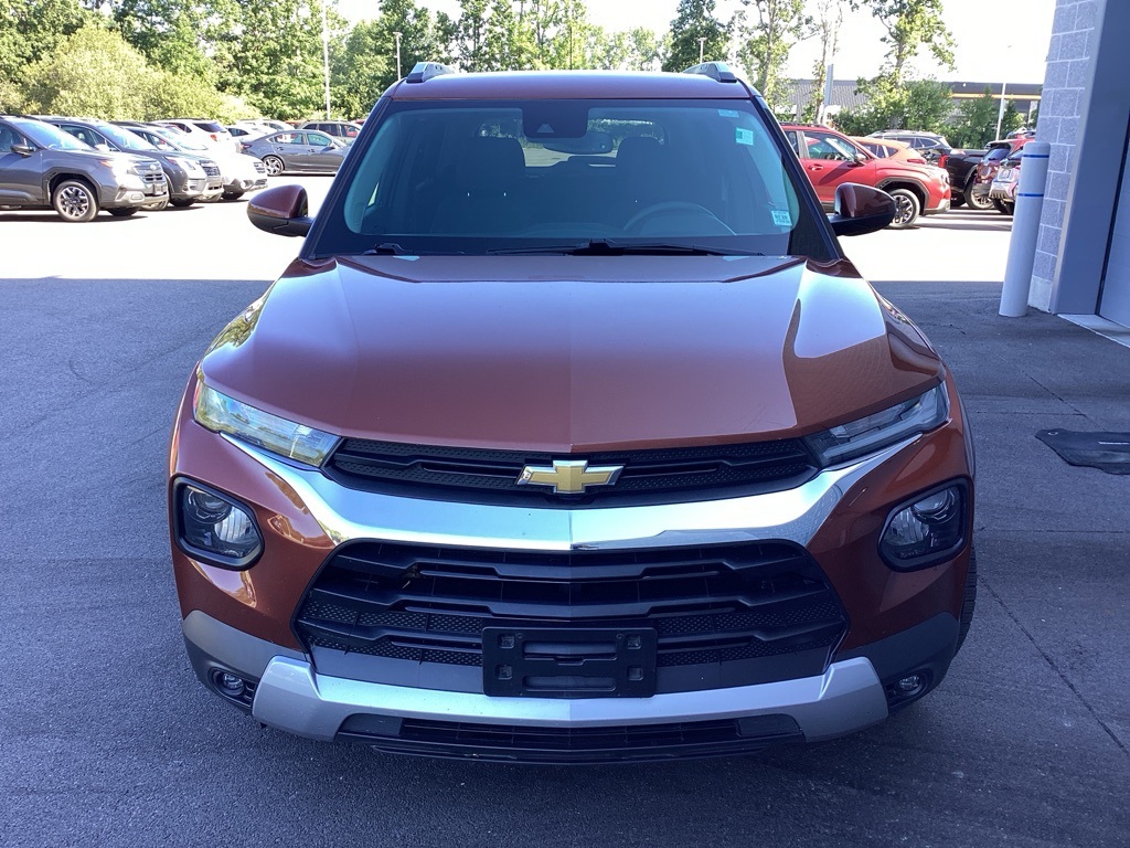 2021 Chevrolet Trailblazer LT photo 2