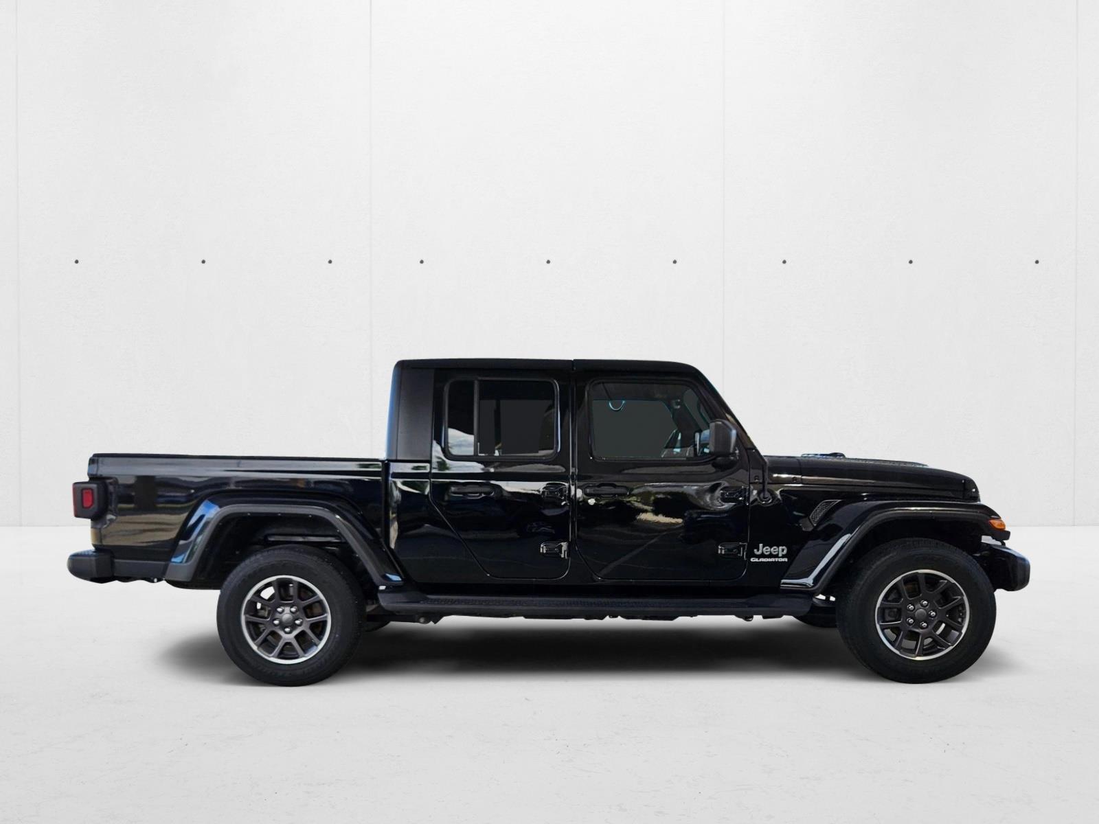 2022 Jeep Gladiator Overland photo 4