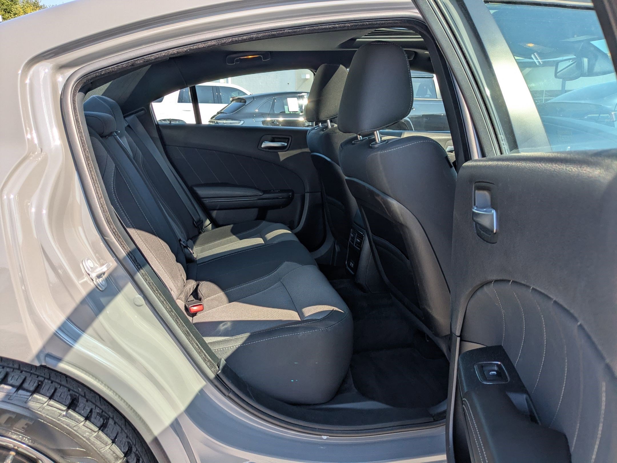 2018 Dodge Charger GT photo 26