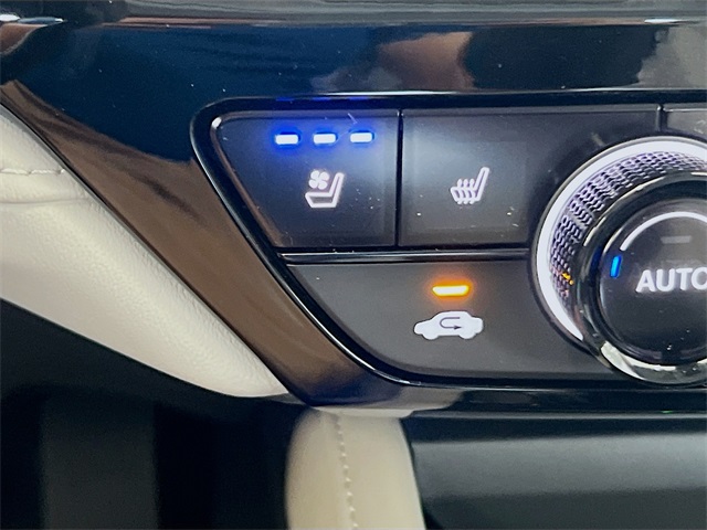 2025 Honda Accord Hybrid Touring photo 9