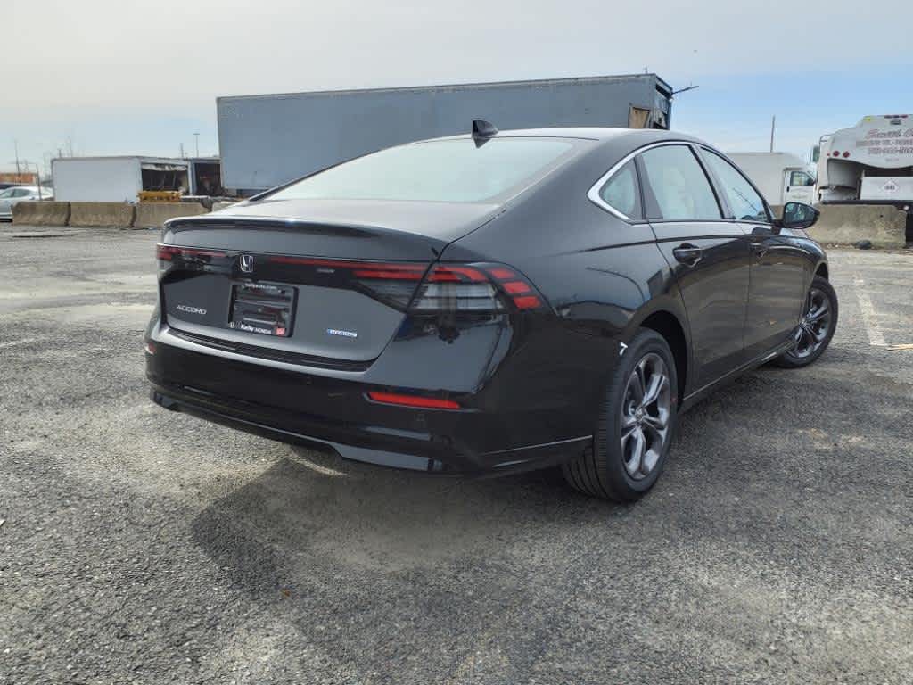 2025 Honda Accord EX-L photo 2