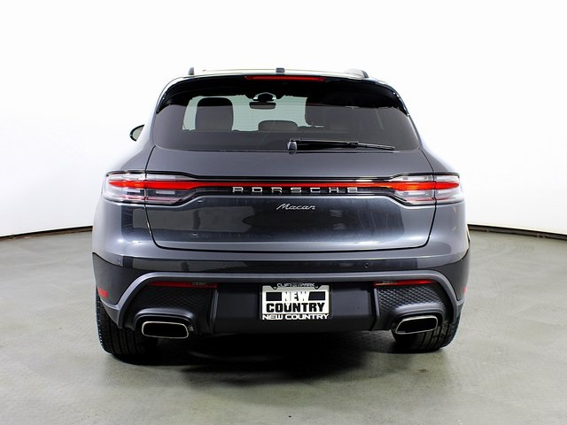 2026 Porsche Macan T photo 4
