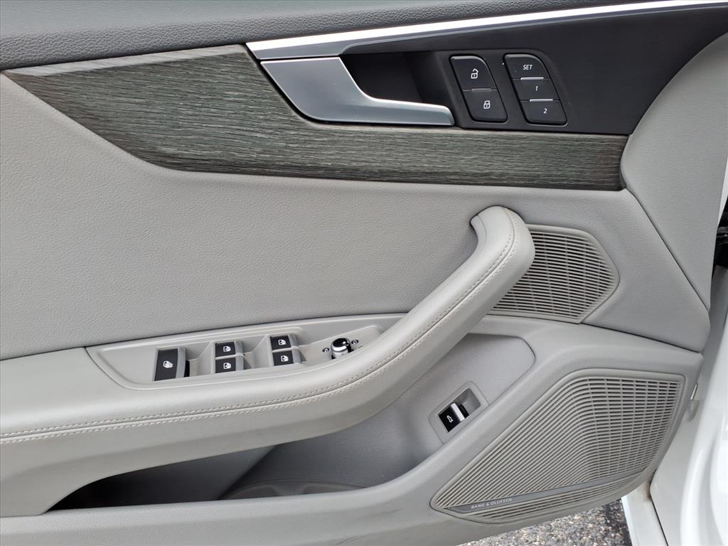 5636a92a0b0b6447e5467cbcad35fb60