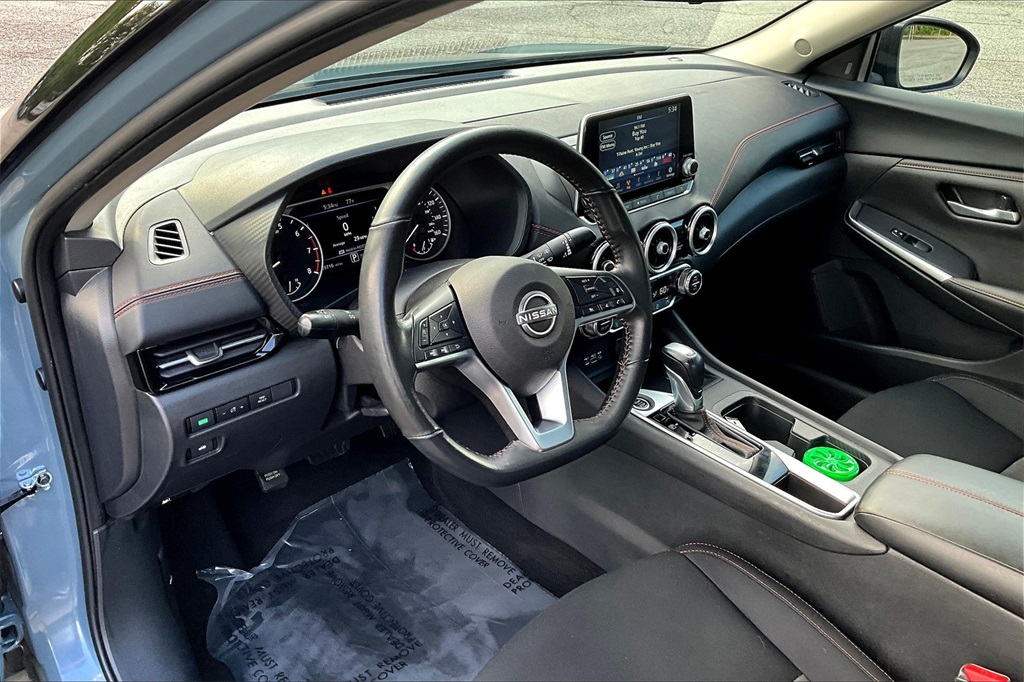 2024 Nissan Sentra SR photo 17