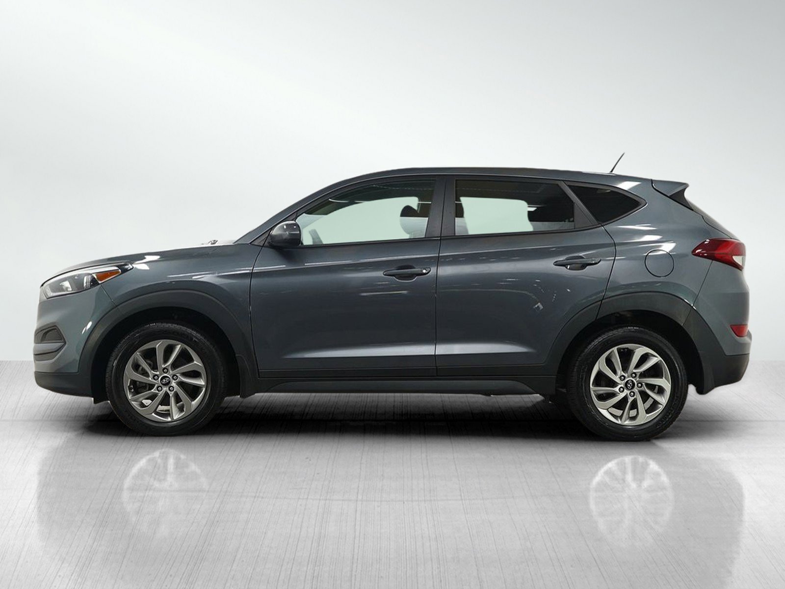 Used 2017 Hyundai Tucson SE with VIN KM8J23A48HU301293 for sale in Burnsville, Minnesota