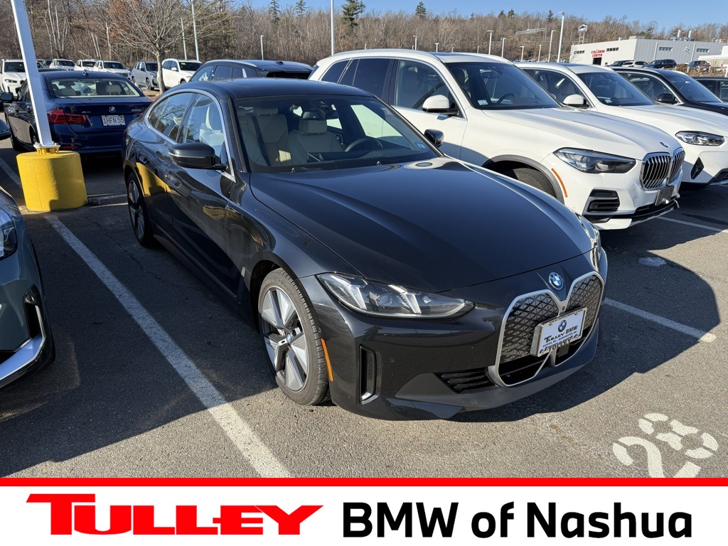 2025 BMW i4 M50's photo