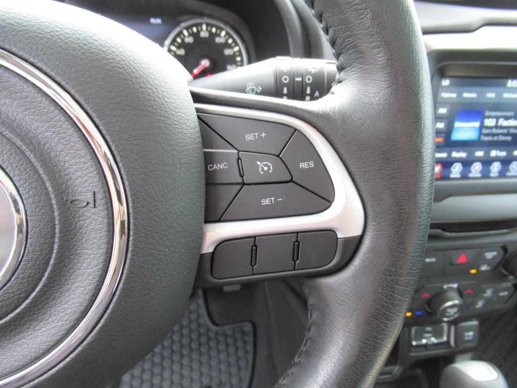 2021 Jeep Renegade Latitude photo 17